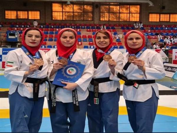 کسب ۴ مدال توسط تکواندو کاران استان زنجان در لیگ برتر پومسه/ ۲ مدال استان زنجان به دلیل نبود اسپانسر نصیب اصفهان شد
