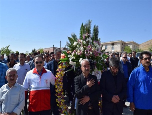 ستاره آسمان علم و دانش کردستان در خاک آرام گرفت