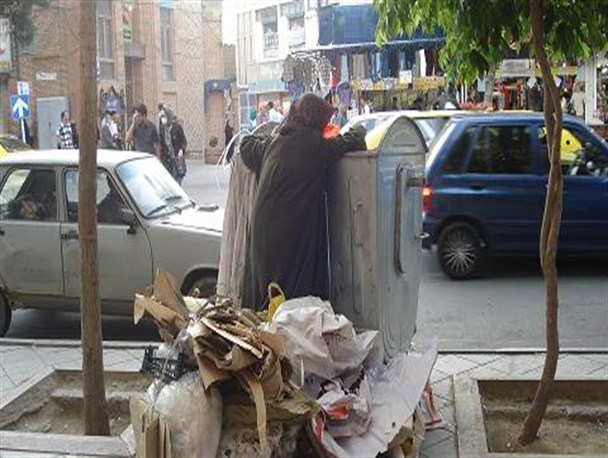 تلاش برای لقمه ای نان+تصویر