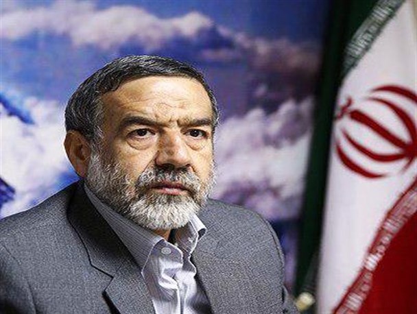 ما با آمریکا مشکل نداریم بلکه تخاصم داریم/ اگر مفاهیم ادبیات فارسی در این دو سال عوض شده باشد گفتمان تعامل هم پیروز شده است!