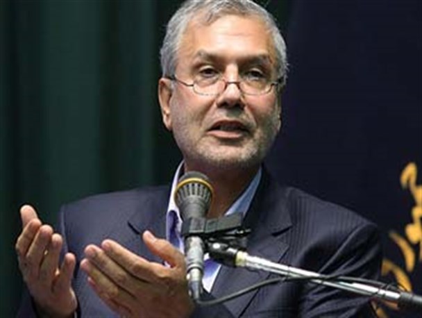 سالهاست که الگوهای توسعه ای غلط را اجرا می کنیم /دولت "تریبون بزرگ" ندارد / شخصی می گفت یارانه پول امام زمانه و باید بگیرم