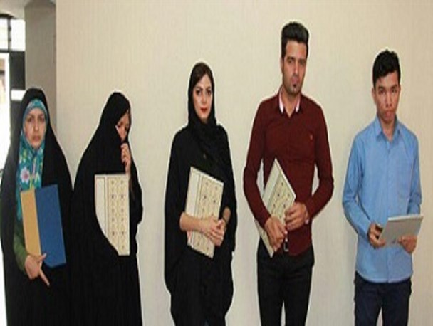 برگزیدگان مسابقه عکاسی ” بهار دلها” در محمدشهر تجلیل شدند+تصاویر