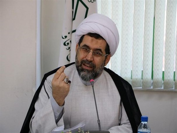 امام خامنه‌ای در فتنه‌ها مردم را حول محور انقلاب و اسلام جمع کرد/حضور حضرت معصومه در ایران عشق اطاعت از ولایت و امامت بود