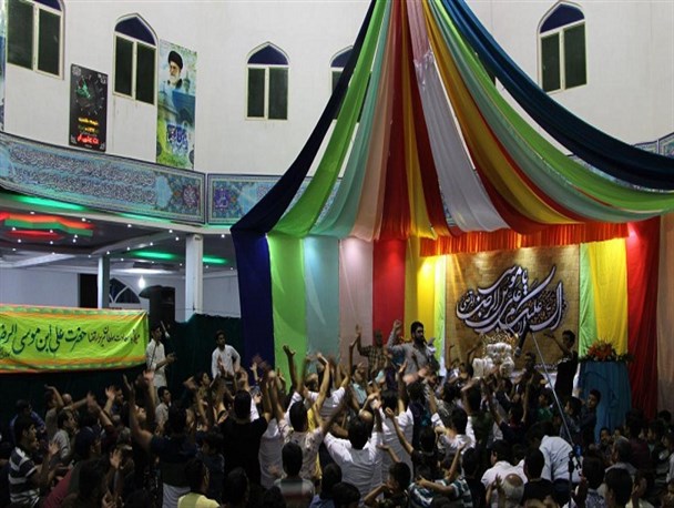 دارالشفای امام رضا(ع) کاشان میزبان عشاق خورشید خراسان+  تصاویر