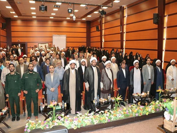 اولین اجلاس نماز شهرستان‌های استان تهران در بهارستان برگزار شد