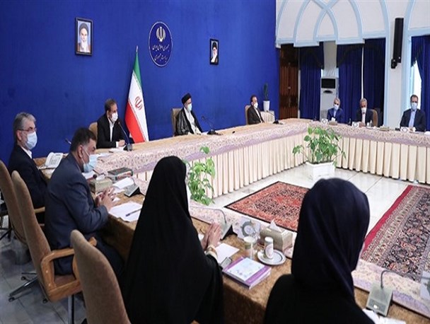 بررسی گزارش آخرین وضعیت کالاهای اساسی با حضور آیت الله رئیسی