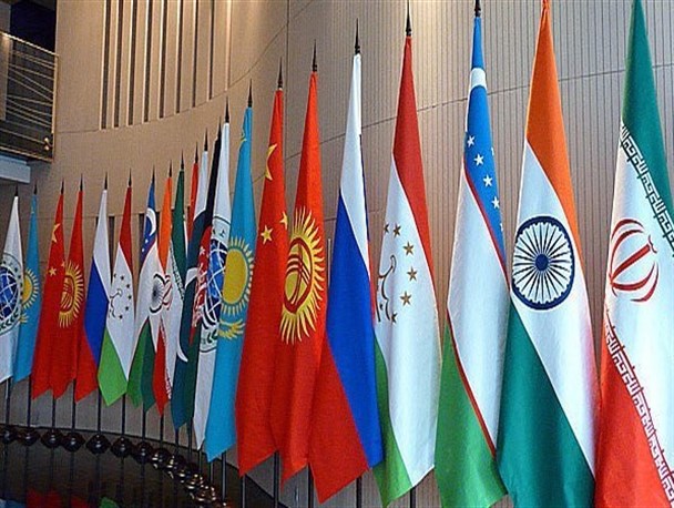 معاهدات منطقه‌ای برای خنثی‌کردن تحریم‌ها است/ غرب همواره به دنبال تحریم و تعطیلی صنایع هسته ای ما بوده است