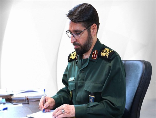 جنگ امروز جنگ عفت و لباس رزم آن چادر است/مهمترین عرصه جنگ شناختی حجاب و عفاف است