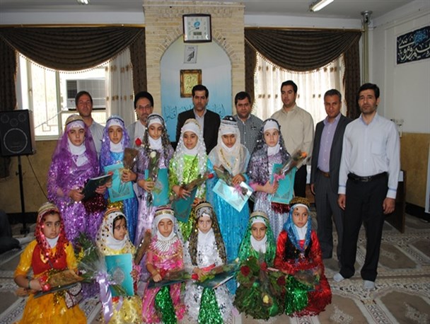 مقام سوم مسابقات ورزشی دختران به دانش آموزان استان کرمانشاه رسید
