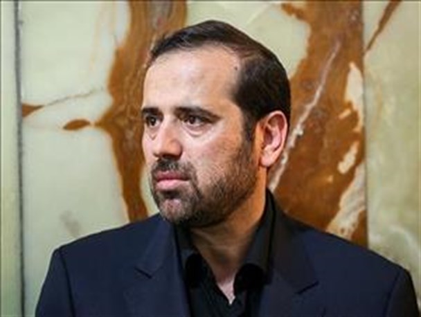 جامعه ولایی به بیانات شفاف رهبری عمل کند/مسئولین جواب یاوه‌گویی های آمریکا را بدهند