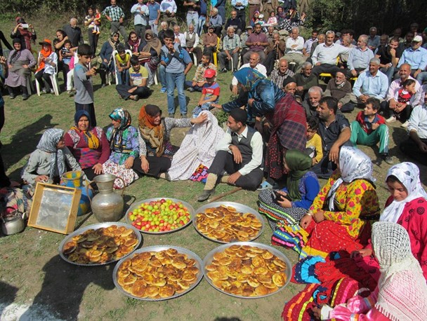 دومین جشنوراه سنتی و بازی های بومی محلی روستای گیری برگزار شد