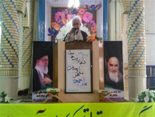 تاریخ گواه است هر کشوری که سلطه بیگانه را پذیرفت، خوار و ذلیل شد