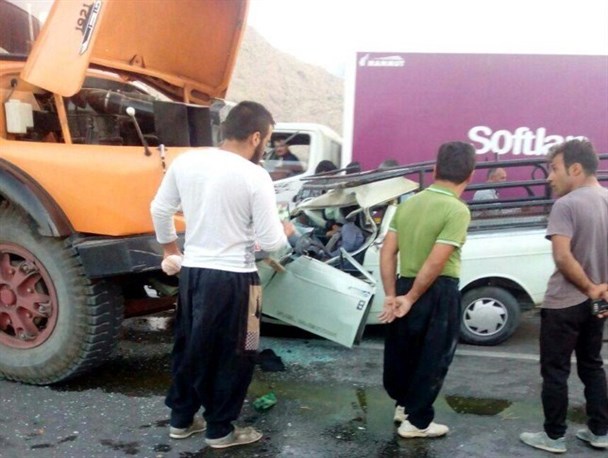 تصادف دلخراش در روستای احمدآباد کازرون