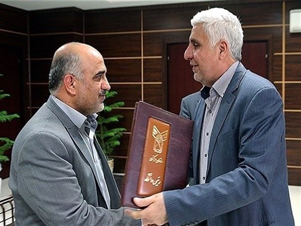 احمد آذین سرپرست دانشگاه آزاد اسلامی استان اصفهان شد
