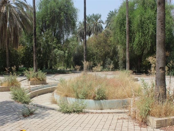 باغ عمارت صمیمی در حال نابودی است / تنها باغ ثبت شده خوزستان ۳ سال است که بدون باغبان رها شده !