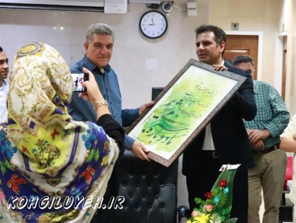 تجلیل فعالان زیست‎محیطی اهواز از پزشک کهگیلویه و بویراحمدی