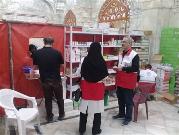 جوانان هلال احمر یزد برای خدمات رسانی راهی کربلا شدند