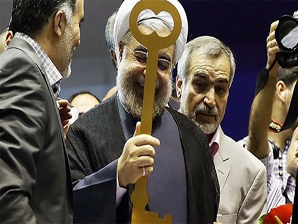 آیا گفتمان دولت با رهبری نظام همخوانی دارد؟!