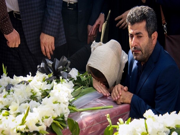 مراجعت آسمانی ها به خانه/روایتی متفاوت از مهاجرت الی الله یکی از لاله های سفید