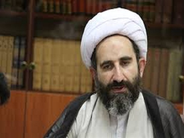 اتفاقی خواندن دست دادن با مظهر شیطان بزرگ چیزی جز اغوا وفریب افکارعمومی نیست