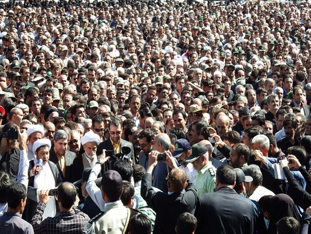 تشییع باشکوه پیکر جانباختگان حادثه منا در بیرجند