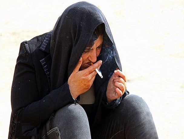 زنگ خطر اعتیاد زنان در کشور به صدا در آمد/ افزایش 2 برابری زنان معتاد در ایران