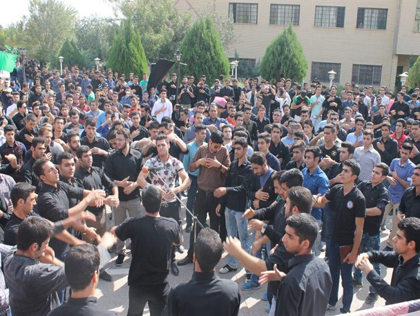 آرامگاه شهدای گمنام دانشگاه آزاد خرم آباد میزبان عزاداران حسینی می شود