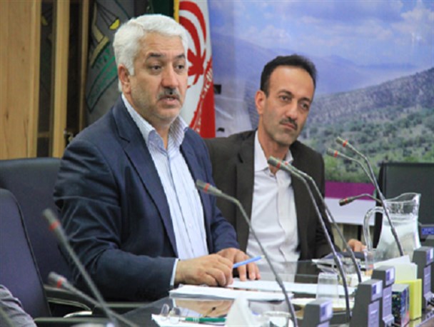 سهم ناچیز ایران از بازار صادرات گیاهان دارویی جهان/ تداوم خشکسالی ها ۱۰ میلیون تن از علوفه مراتع را دود کرد