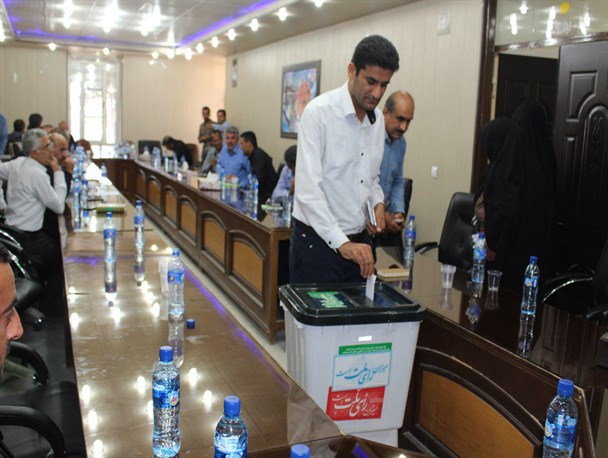 انتخابات شورای اسلامی بخش دلوار برگزار شد + تصاویر