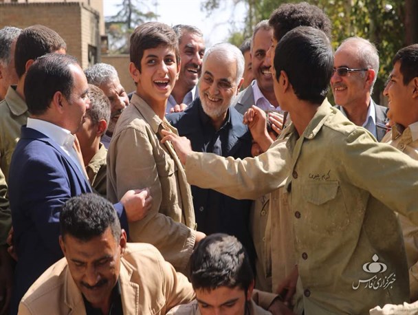 سردار سلیمانی «23 نفر» را کلید زد + تصاویر