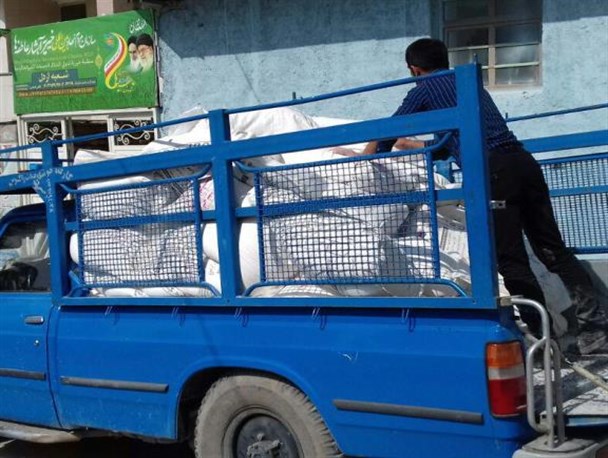 50 کیسه آرد برای پذیرایی از زائران اربعین حسینی به کربلا ارسال شد