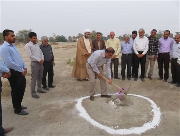 احداث نصفه و نیمه خانه بهداشت روستای حسنلنگی