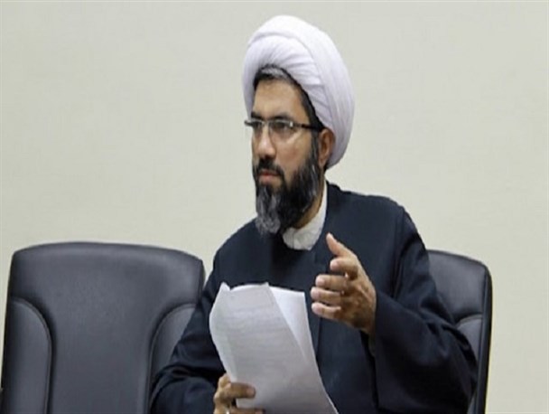 مشاوران مذهبی در کنار کارگردان های نمایش مذهبی قرار گیرند/ ارتقای فرهنگ با هنر محقق می شود