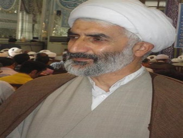 استکبار جهانی بایستی از ملت ایران عذرخواهی کند