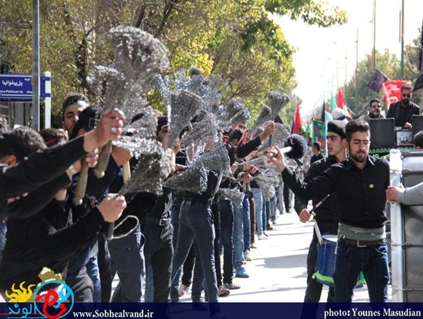 عزاداری روز عاشورای حسینی و اقامه نماز ظهر عاشور در همدان