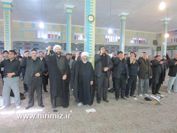 مردم نیر شعار "هیهات منا الذله"سر دادند