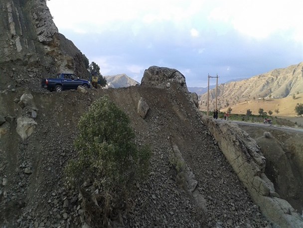 احداث 3 پل موقت برای روستاهای قطع ارتباط شده