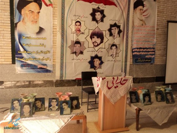 یادواره شهدای شاخص و ۴۱شهید دانش آموزی رابر برگزار شد