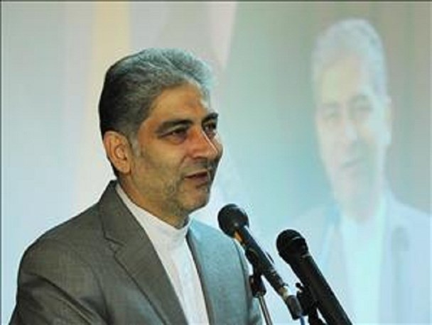 ظریف به تبریز می‌آید/ دولت دهم روابط ایران و آذربایجان را خدشه‌‌دار کرد/ پدر تاجران را در می‌آورم!