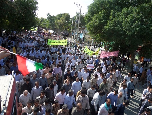 فریاد استکبار ستیزی در منوجان طنین انداز شد/تصاویر