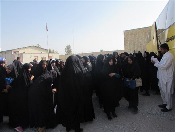 دانش آموزان دختردلگان به اردوی راهیان نور دانش آموزی اعزام شدند+تصاویر