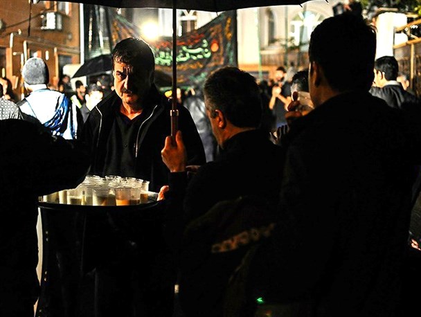 بررسی عکس های عاشورایی درانجمن سینمای جوان لاهیجان