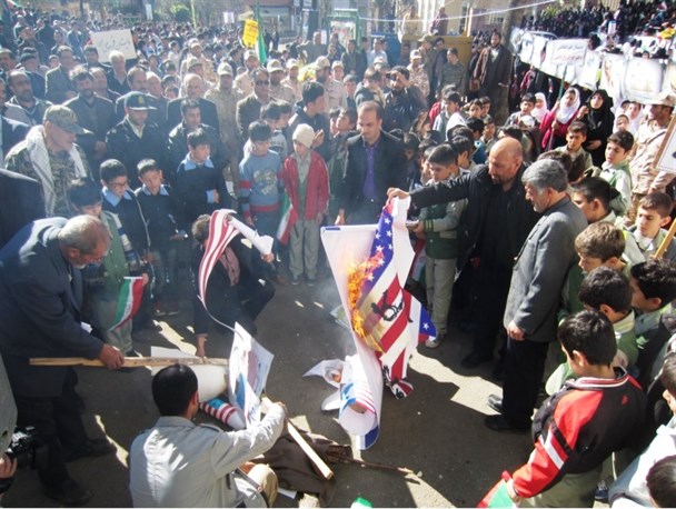 «مرگ بر آمریکا» در نمین طنین انداز شد
