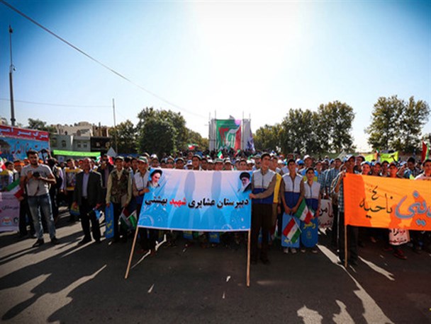 لعنت دانش آموزان شیرازی بر «کدخدا»