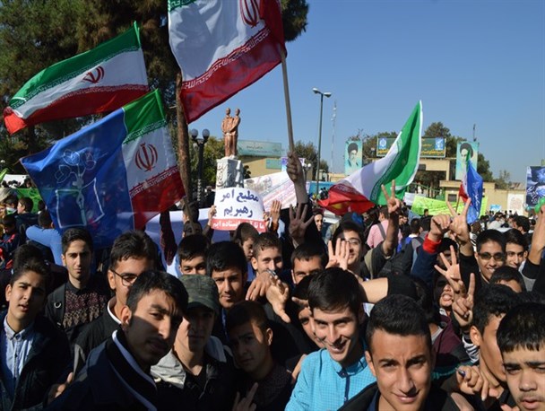 راهپیمایی ۱۳ آبان در اسلامشهر برگزار شد/ تصاویر