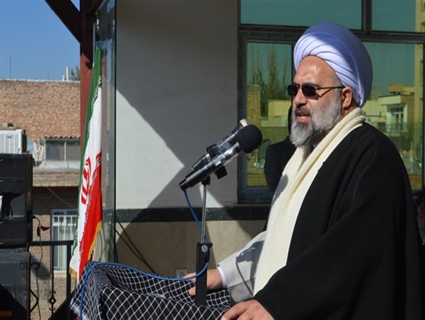 "مرگ بر آمریکا" تجلی شعار هیهات من الذله است/ ایران اسلامی از جبهه مقاومت دفاع می کند