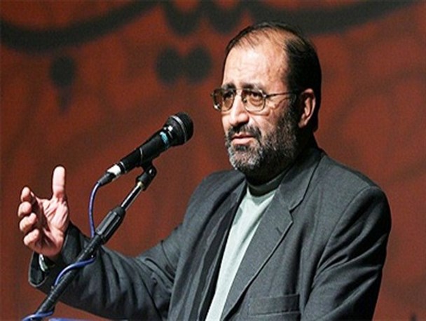 دعا می کنیم ۱۳ آبان سال آینده با روز چهارشنبه همزمان نشود!/ نفوذ موجب غرب زدگی برخی مسئولان کشور شده است