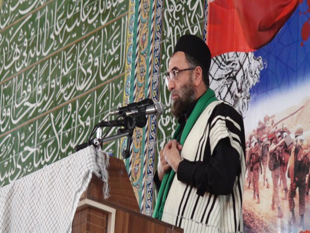 شهدا هیچ گاه در تاریخ فراموش نمی شوند، چراکه آنها خود، تاریخ سازان این ملت اند