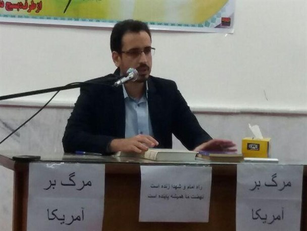 دستاورد 13 آبان با بزک کردن آمریکا دارد از دست می رود+تصاویر