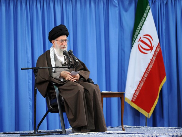 پوستر گزیده بیانات رهبری در دیدار با دانش آموزان بسیجی
